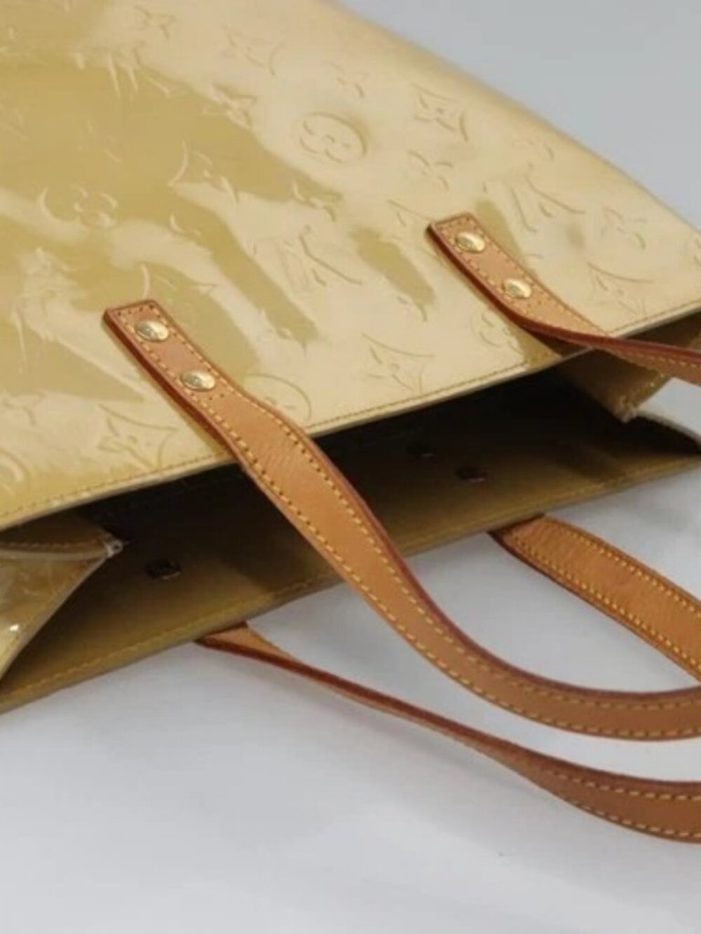 LOUIS VUITTON Monogram Vernis Reade MM Hand Bag Beige M91141 LV Auth sw134 - Picture 6 of 15